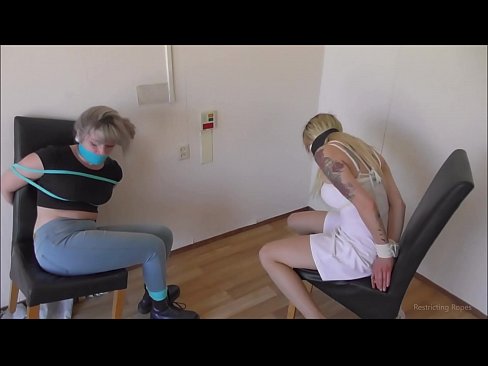 ❤️ Addiktoitunut / sidottu ja suukapulalla / neito hädässä ️❌ Porno at fi.pornplaybb.ru ❤